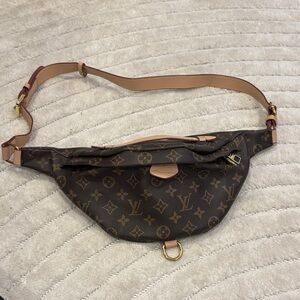 Louis Vuitton  dup Monogram Bumbag in Brown